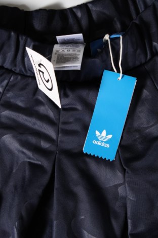 Пола Adidas Originals, Размер M, Цвят Син, Цена 16,66 лв.
