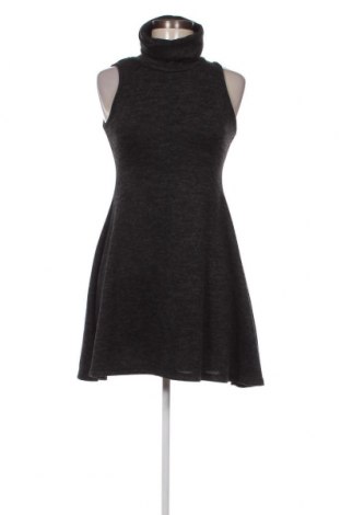 Kleid, Größe M, Farbe Grau, Preis € 3,43