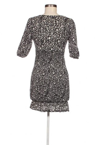 Šaty  Bershka, Velikost XS, Barva Vícebarevné, Cena  260,00 Kč