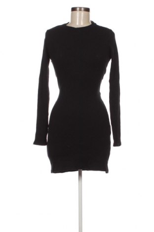 Φόρεμα Bershka, Μέγεθος S, Χρώμα Μαύρο, Τιμή 7,35 €