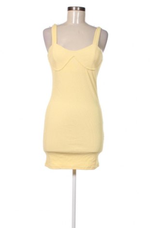 Kleid Bershka, Größe L, Farbe Gelb, Preis 8,77 €