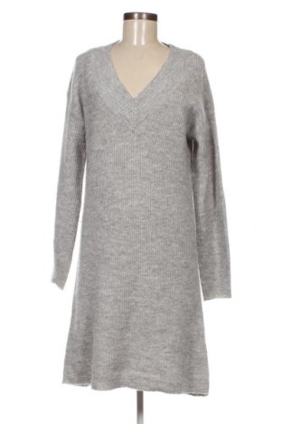 Kleid C&A, Größe S, Farbe Grau, Preis € 8,77