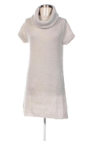 Kleid Chillin, Größe L, Farbe Grau, Preis 8,07 €