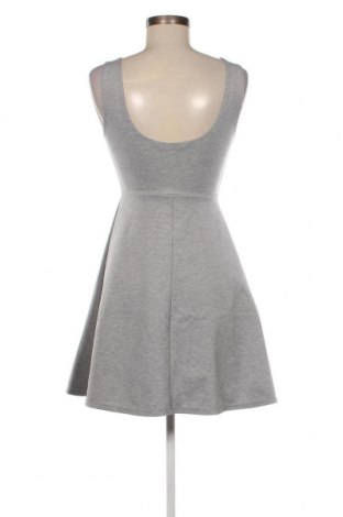 Kleid Clockhouse, Größe S, Farbe Grau, Preis 8,46 €