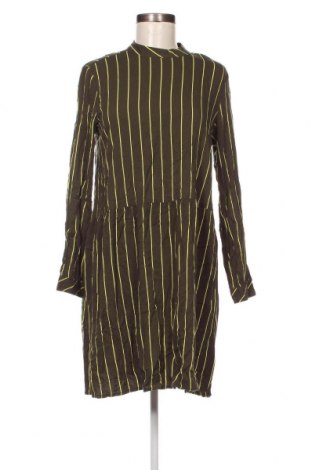 Kleid Esmara, Größe M, Farbe Mehrfarbig, Preis 3,43 €
