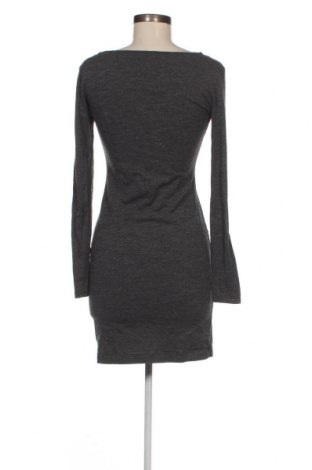 Kleid H&M, Größe S, Farbe Grau, Preis € 5,99