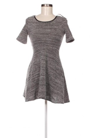 Šaty  H&M Divided, Veľkosť XS, Farba Sivá, Cena  4,44 €