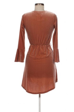 Kleid H&M Divided, Größe XS, Farbe Aschrosa, Preis 3,03 €