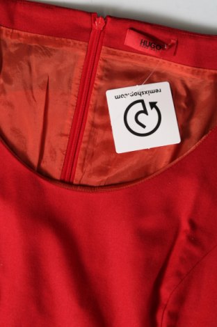 Šaty  Hugo Boss, Velikost M, Barva Červená, Cena  2 726,00 Kč