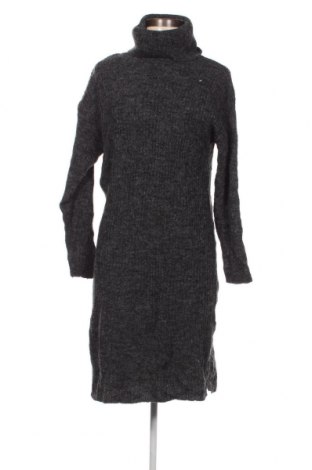 Kleid Ichi, Größe M, Farbe Grau, Preis € 9,46