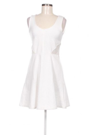 Šaty  Jennyfer, Velikost L, Barva Bílá, Cena  280,00 Kč