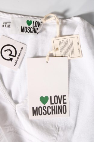 Рокля Love Moschino, Размер S, Цвят Бял, Цена 210,60 лв.