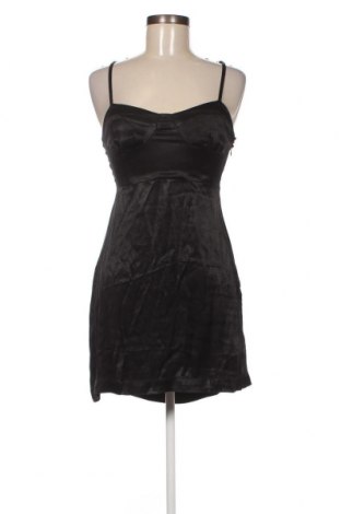 Kleid Now, Größe S, Farbe Schwarz, Preis 9,48 €