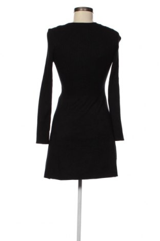 Kleid ONLY, Größe S, Farbe Schwarz, Preis 4,45 €
