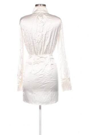 Kleid Patrizia Pepe, Größe M, Farbe Ecru, Preis 90,47 €