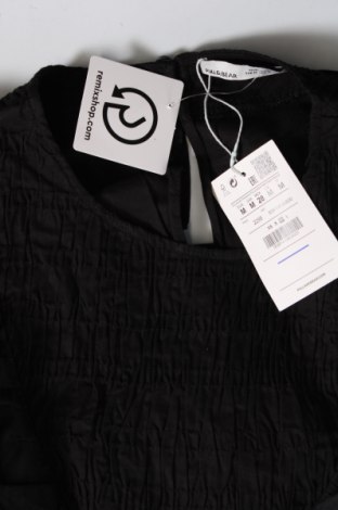 Šaty  Pull&Bear, Veľkosť M, Farba Čierna, Cena  4,50 €