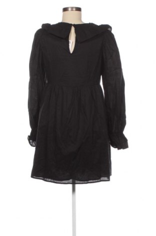 Φόρεμα Pull&Bear, Μέγεθος M, Χρώμα Μαύρο, Τιμή 4,74 €