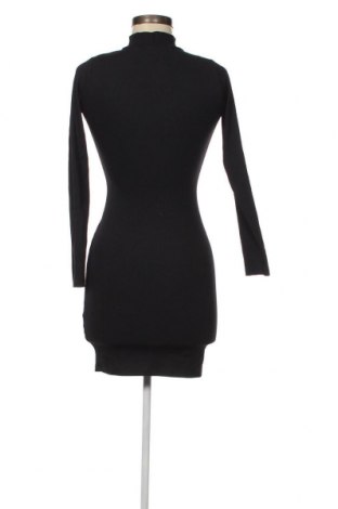 Kleid Pull&Bear, Größe S, Farbe Schwarz, Preis € 3,43