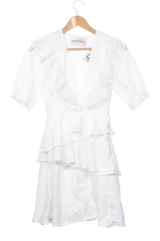 Kleid Silvian Heach, Größe M, Farbe Weiß, Preis 36,08 €