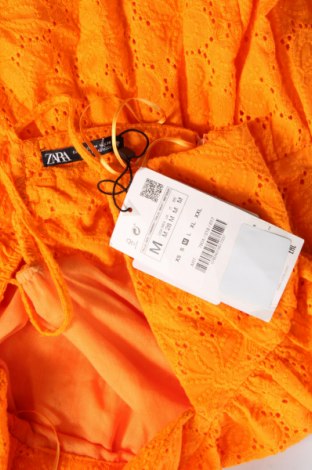 Рокля Zara, Размер M, Цвят Оранжев, Цена 38,79 лв.