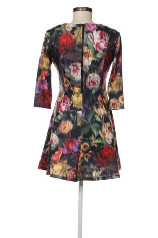 Šaty  Zara Trafaluc, Velikost M, Barva Vícebarevné, Cena  401,00 Kč