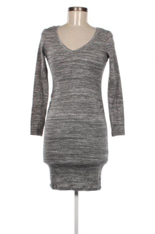 Šaty pre tehotné  H&M Mama, Veľkosť S, Farba Sivá, Cena  1,63 €