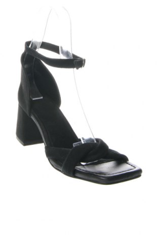 Sandalen Answear, Größe 39, Farbe Schwarz, Preis 39,69 €