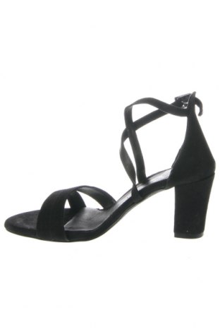 Sandalen Answear, Größe 38, Farbe Schwarz, Preis 26,20 €