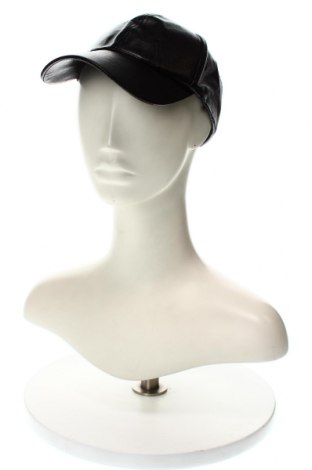 Καπέλο Bershka, Χρώμα Μαύρο, Τιμή 3,90 €
