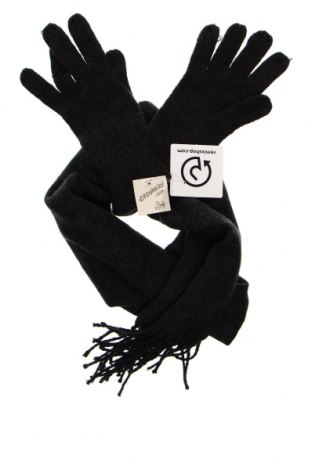Mütze mit Schal, Farbe Grau, Preis 4,68 €