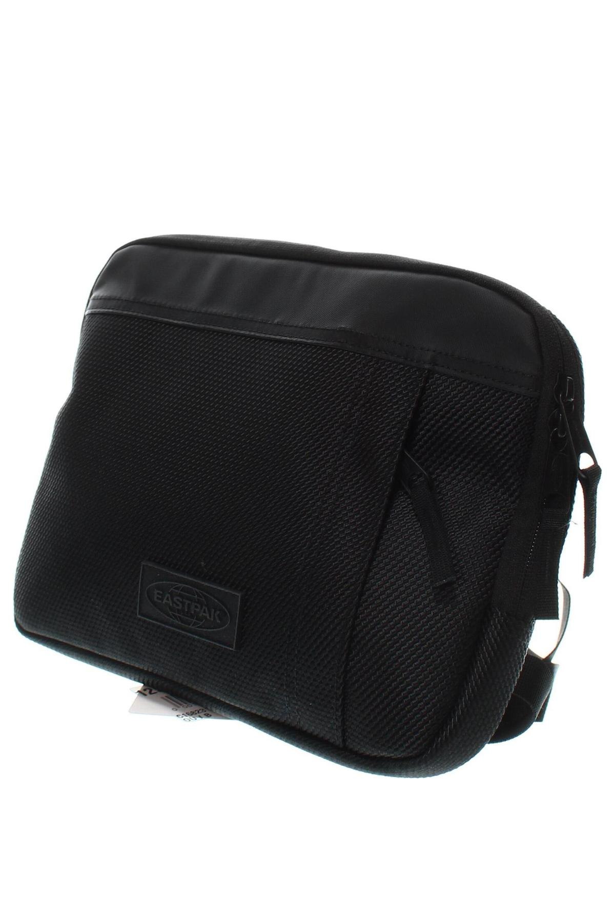 Чанта за лаптоп Eastpak, Цвят Черен, Цена 84,00 лв.