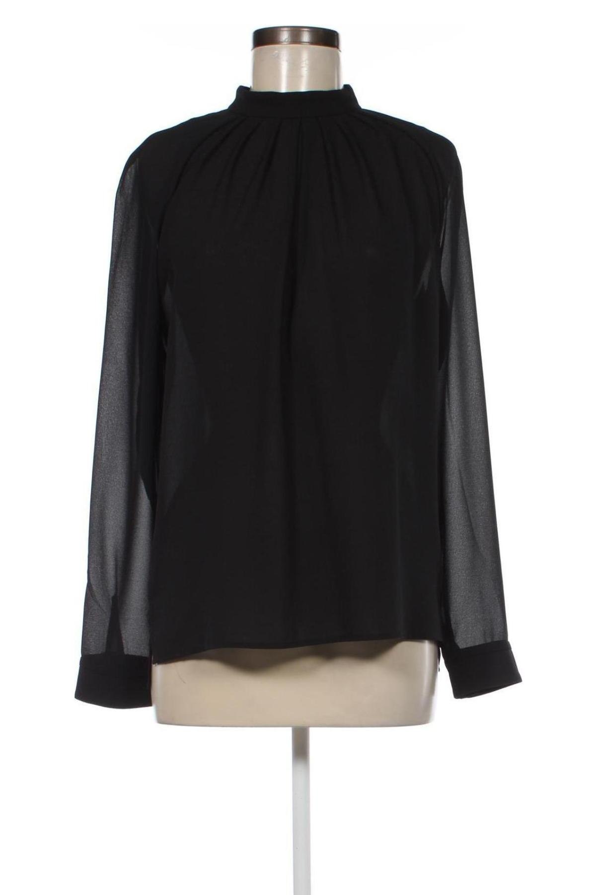 Дамска блуза In Wear, Размер M, Цвят Черен, Цена 26,00 лв.