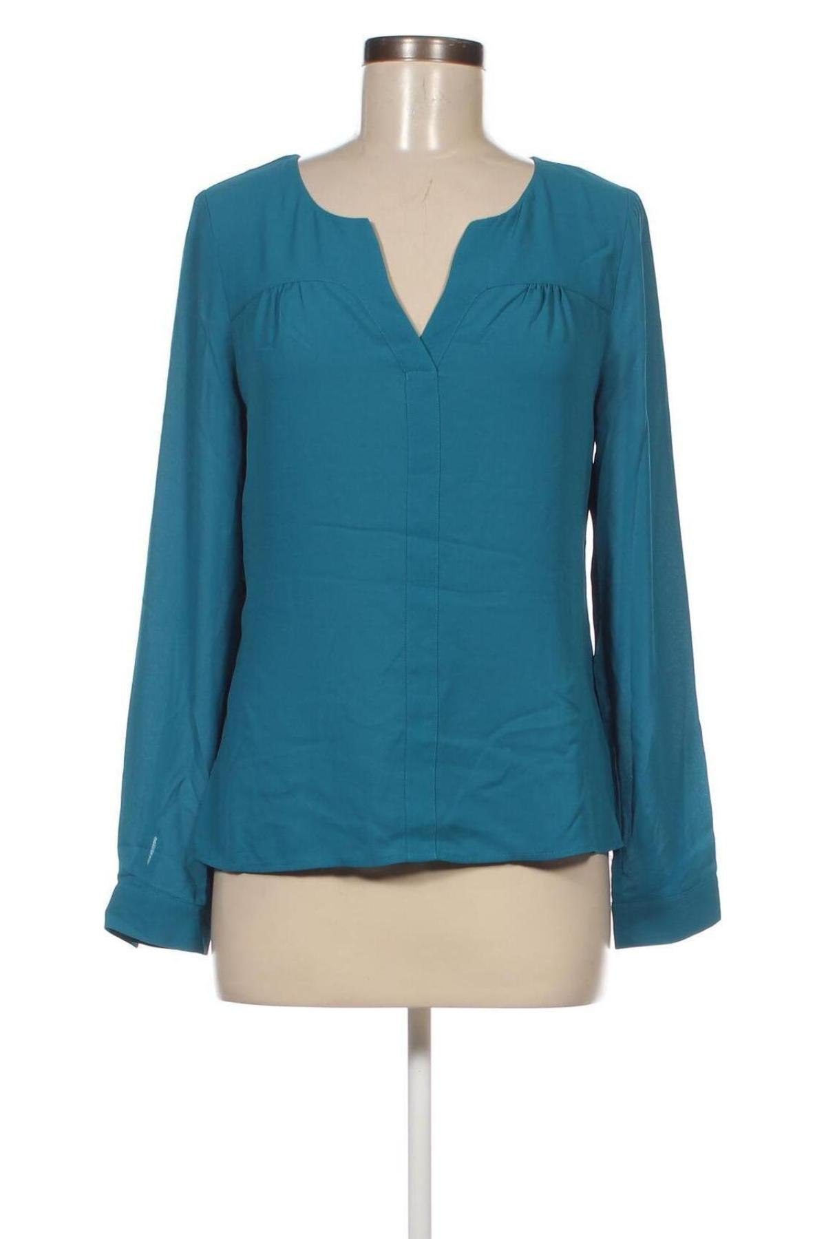 Damen Shirt Jacqui-E, Größe S, Farbe Blau, Preis € 2,51