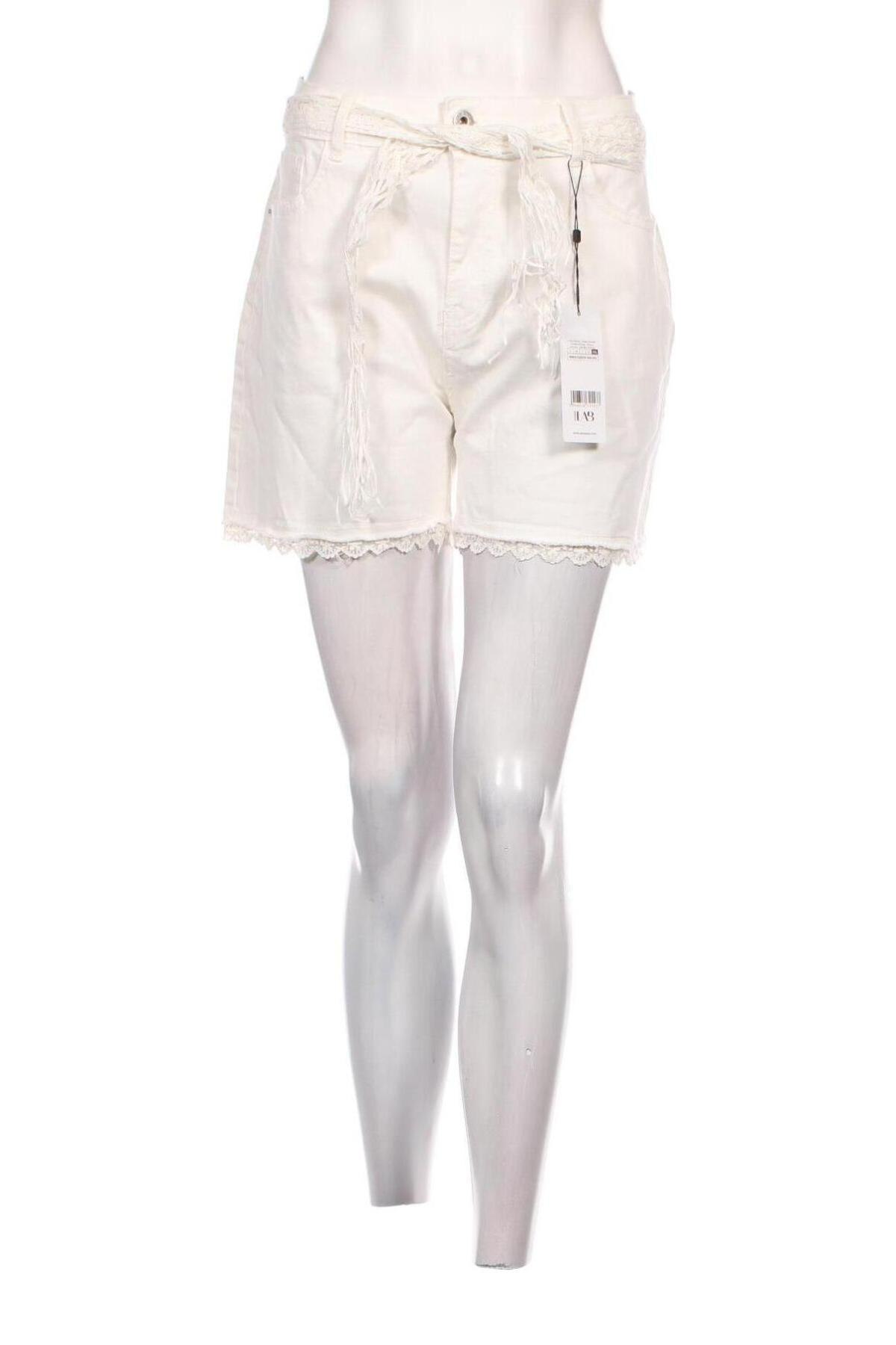 Damen Shorts Answear, Größe XL, Farbe Ecru, Preis € 15,98