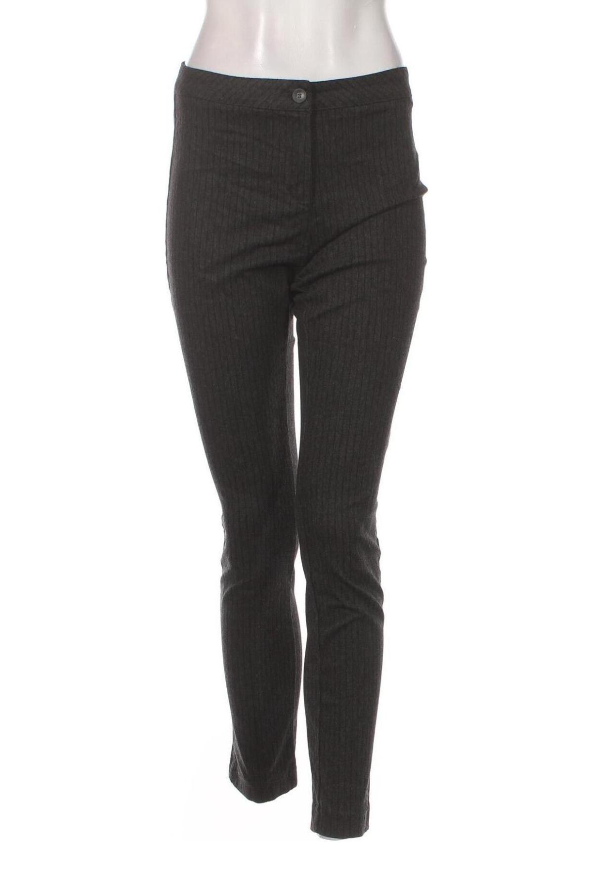 Дамски панталон Brandy Melville, Размер S, Цвят Сив, Цена 8,99 лв.