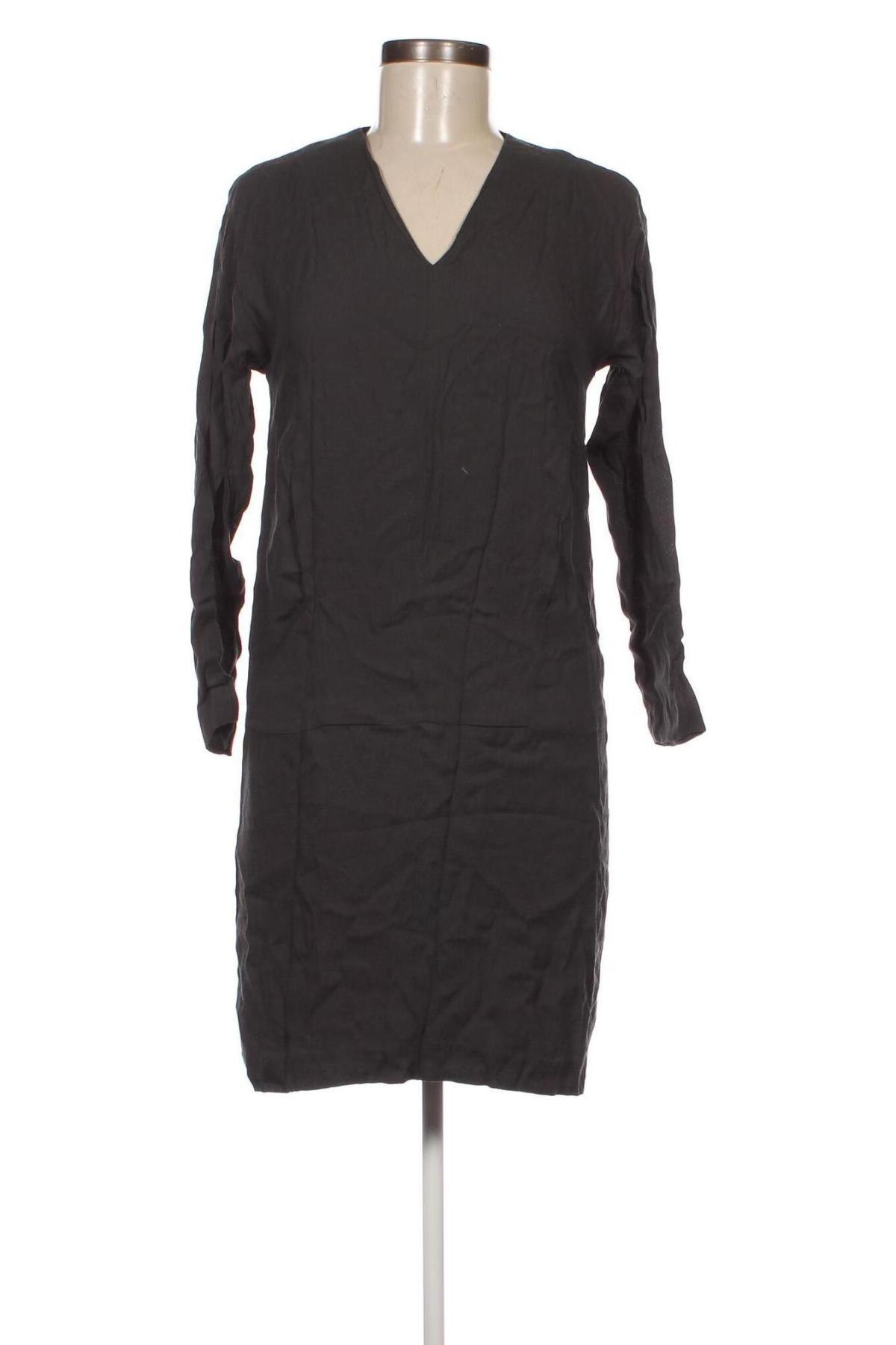 Kleid Bimba Y Lola, Größe XS, Farbe Schwarz, Preis 9,06 €