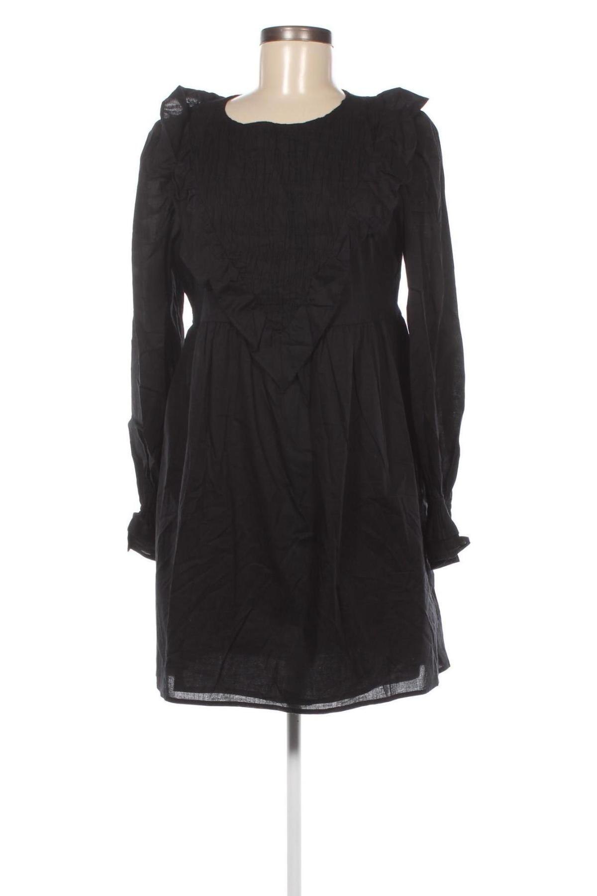 Šaty  Pull&Bear, Velikost S, Barva Černá, Cena  133,00 Kč