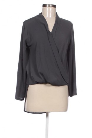 Bluzka damska Unbranded, Rozmiar M, Kolor Szary, Cena 15,99 zł