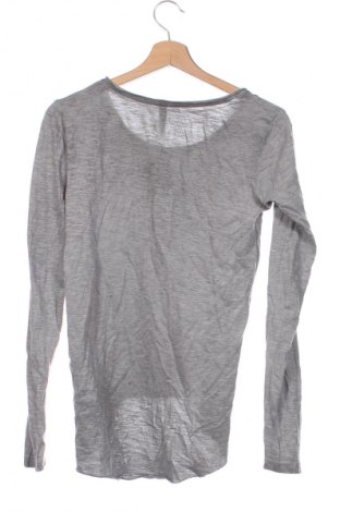 Damen Shirt Jean Pascale, Größe XS, Farbe Grau, Preis 3,99 €