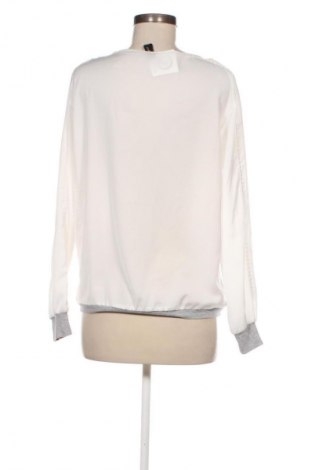 Damen Shirt Marc Cain, Größe M, Farbe Weiß, Preis 31,99 €