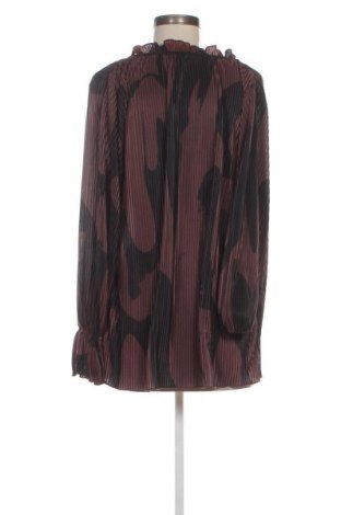 Damen Shirt SHEIN, Größe XL, Farbe Mehrfarbig, Preis 9,72 €
