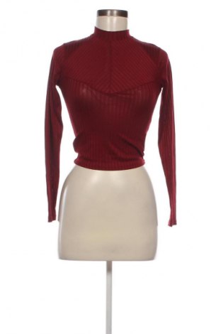 Damen Shirt Stradivarius, Größe S, Farbe Rot, Preis € 5,99