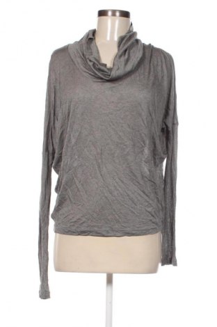 Damen Shirt United Colors Of Benetton, Größe S, Farbe Grau, Preis € 53,99