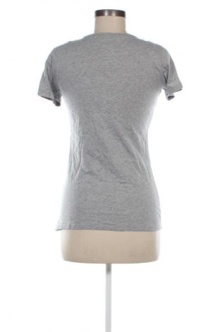 Damen T-Shirt Nike, Größe M, Farbe Grau, Preis 20,75 €