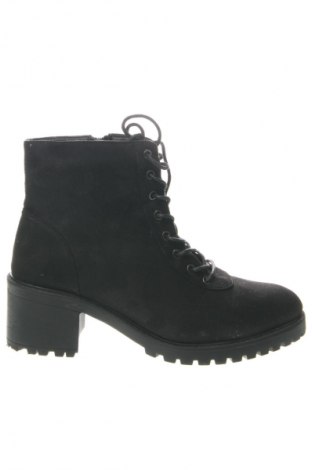 Botine de damă Sinsay, Mărime 40, Culoare Negru, Preț 114,80 Lei