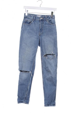 Damskie jeansy Bershka, Rozmiar XXS, Kolor Niebieski, Cena 43,99 zł