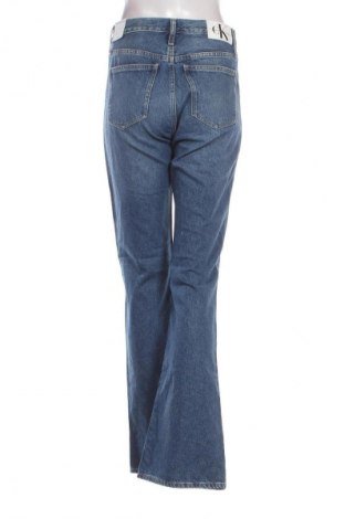 Damskie jeansy Calvin Klein Jeans, Rozmiar M, Kolor Niebieski, Cena 343,89 zł