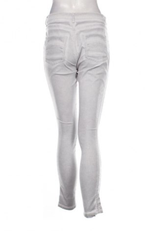 Damen Jeans Dreamstar, Größe M, Farbe Grau, Preis 15,40 €