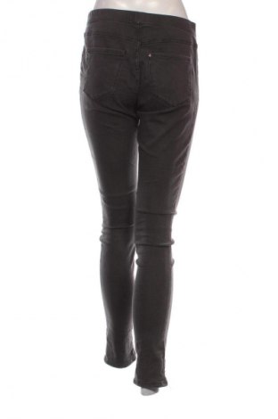 Damskie jeansy H&M, Rozmiar M, Kolor Szary, Cena 21,99 zł