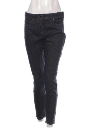 Női farmernadrág Max Mara, Méret L, Szín Fekete, Ár 38 059 Ft